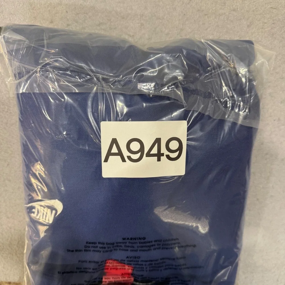 Nike crewneck sweatshirt